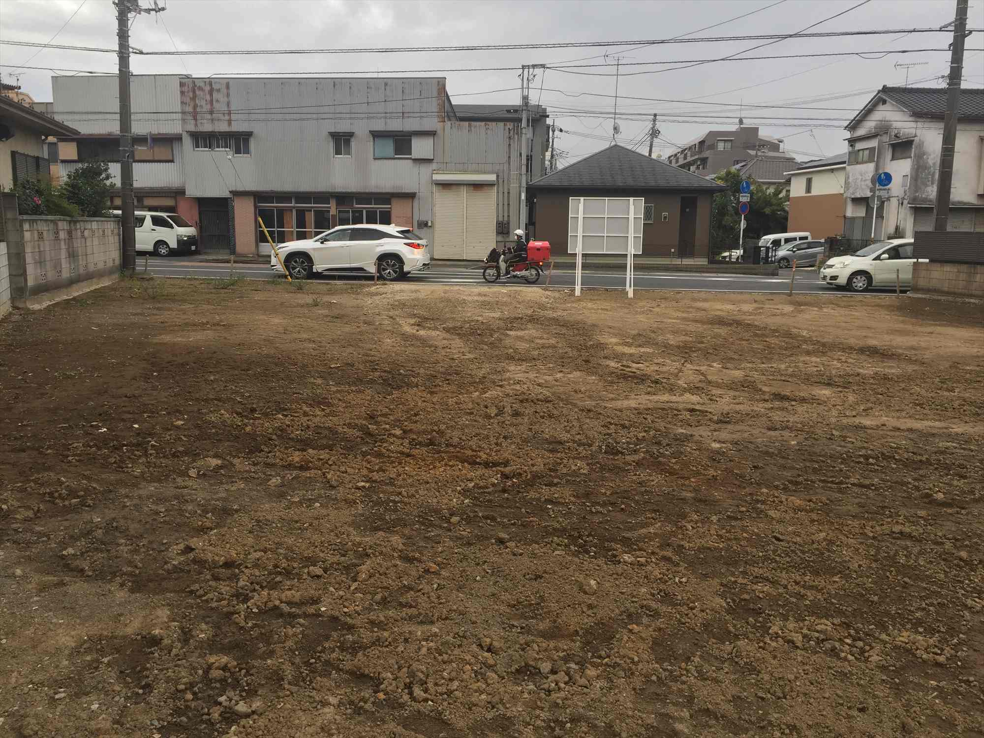 100坪の土地を所有するとかかるお金