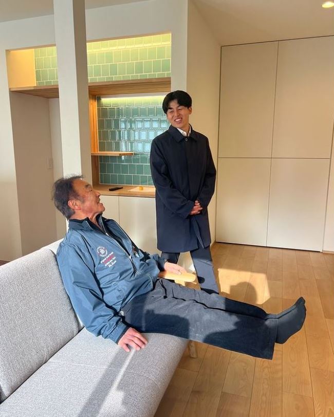 OKAMURA LIFE部門社長賞