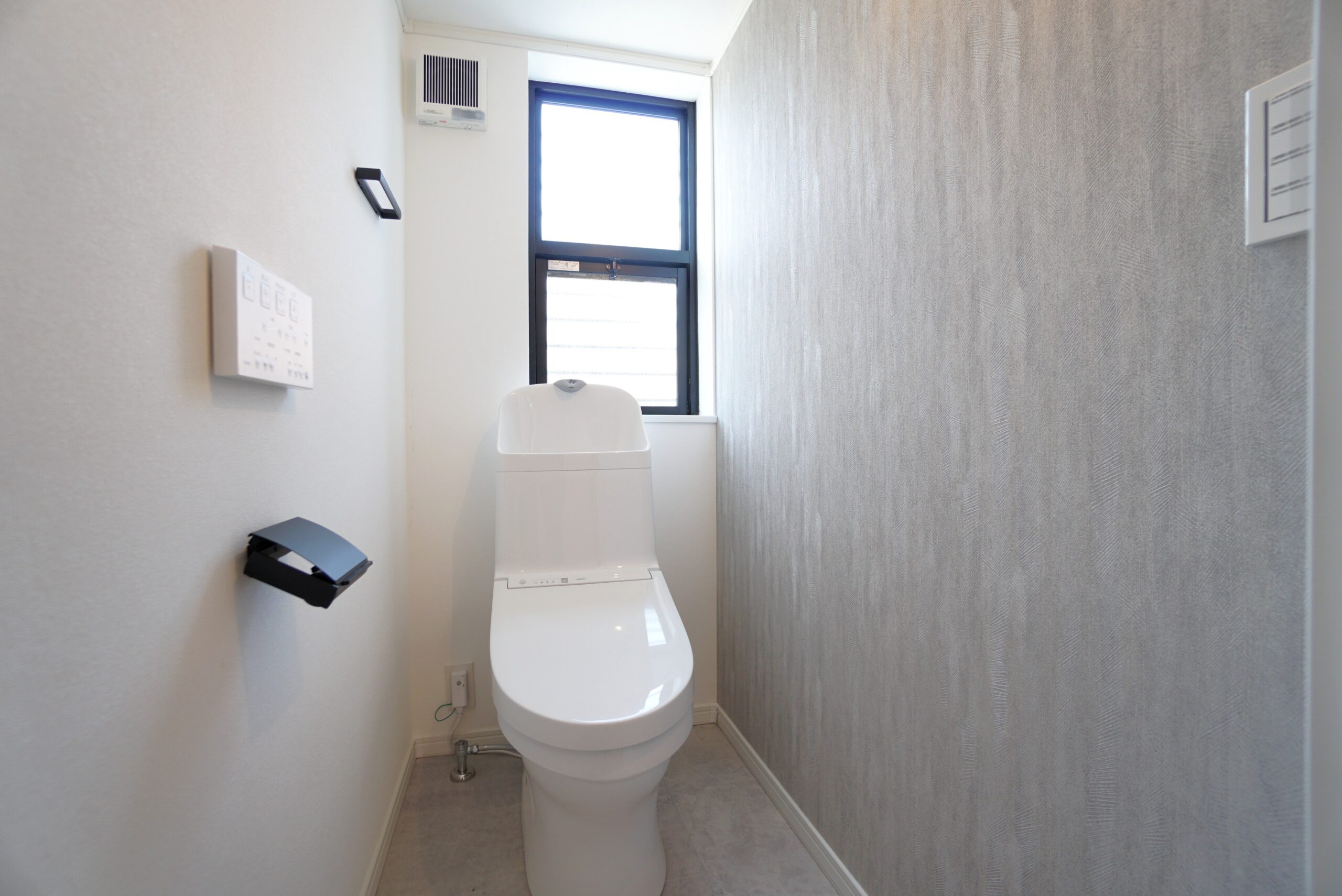 トイレのリフォーム事例｜東京・千葉・神奈川『オカムラホーム』