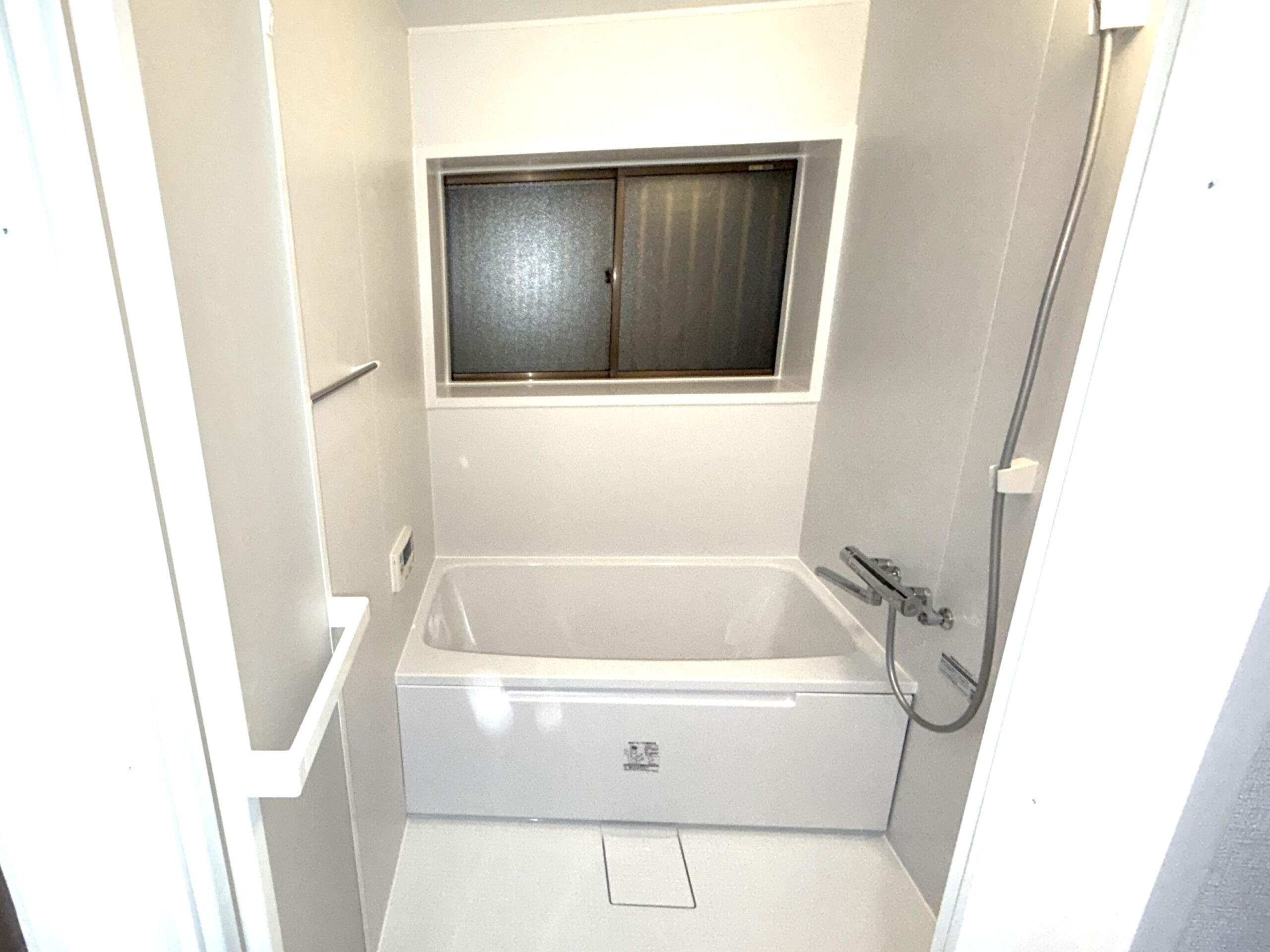 在来浴室のタイル風呂からユニットバスにした事例｜東京・千葉・神奈川のリフォーム会社『オカムラリフォーム』