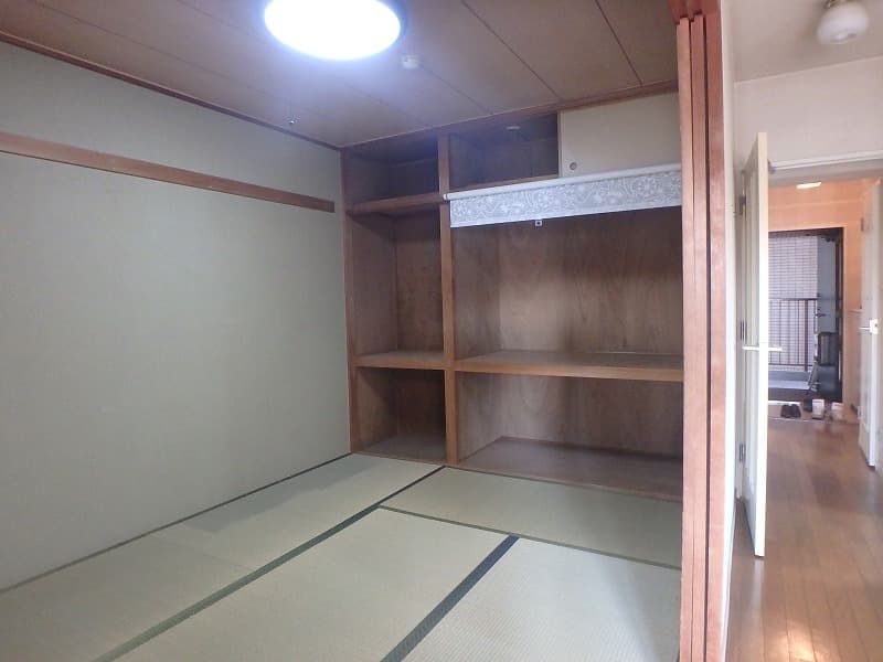 押入れをおしゃれなクローゼットにリフォームした事例｜東京・千葉・神奈川『オカムラホーム』