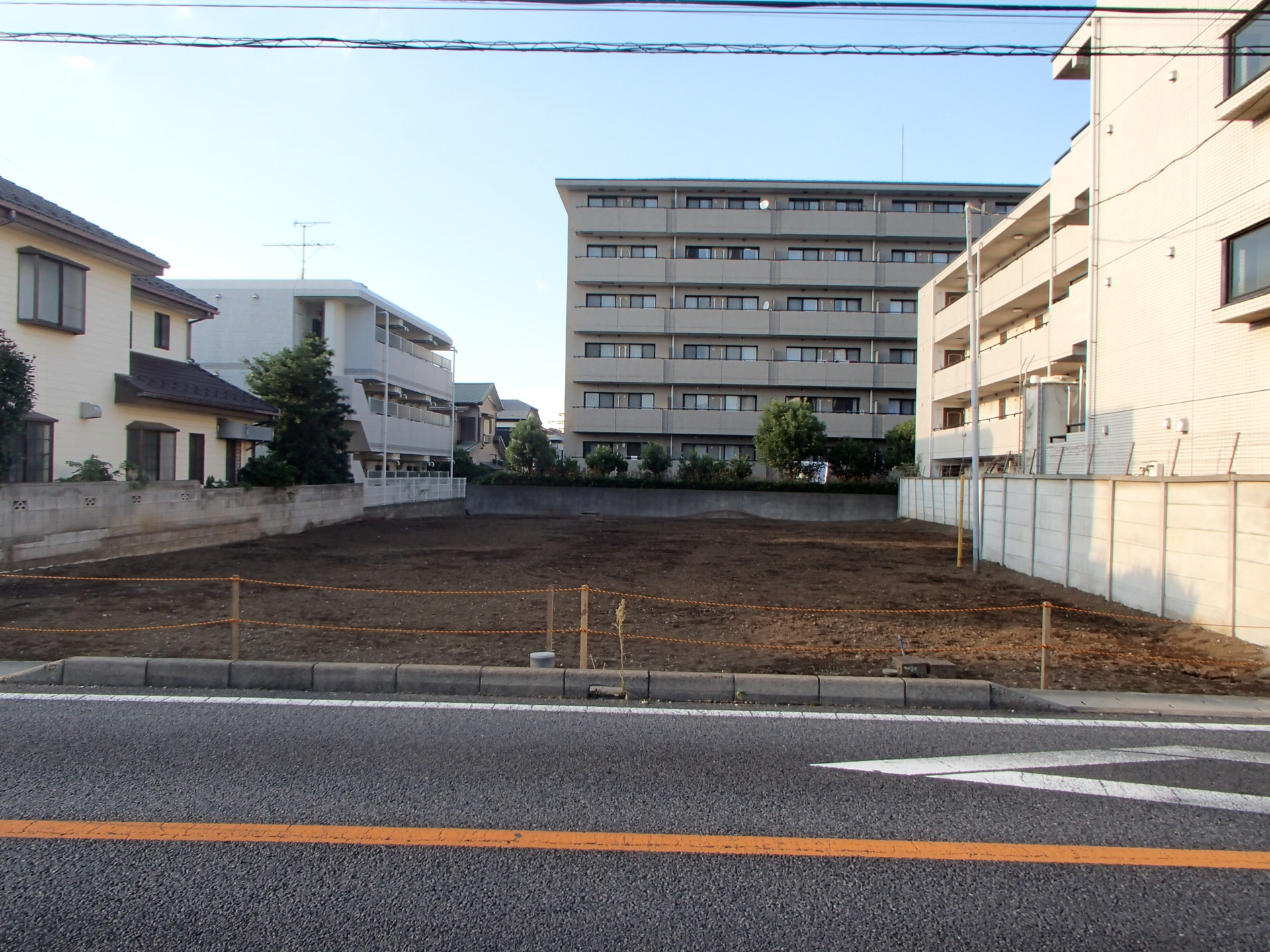定期借地契約で土地を貸し出すイメージ